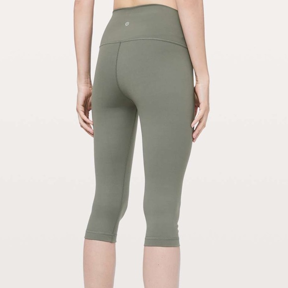 Lululemon | Wunder Under High-Rise 1/2 Tight - Picture 3 of 12